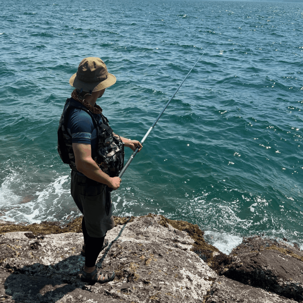 磯からDAIWA 波路で釣り